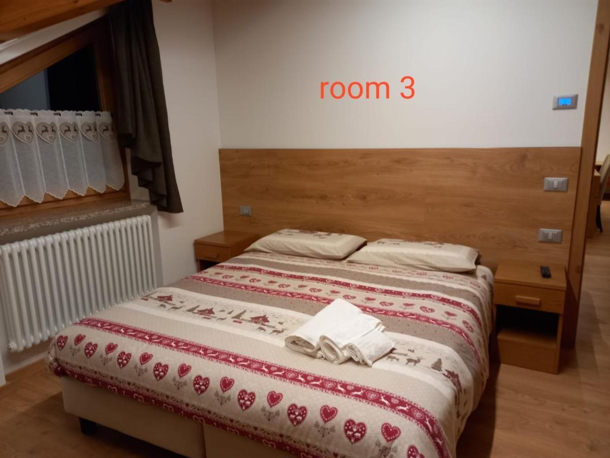 Appartamento Mansarda Patrizia E Franco Val Di Sole Commezzadura Exteriör bild
